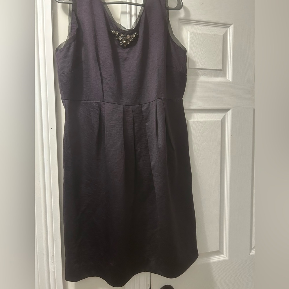 Vera Wang Sleeveless Gem Collar Purple Cocktail Dress